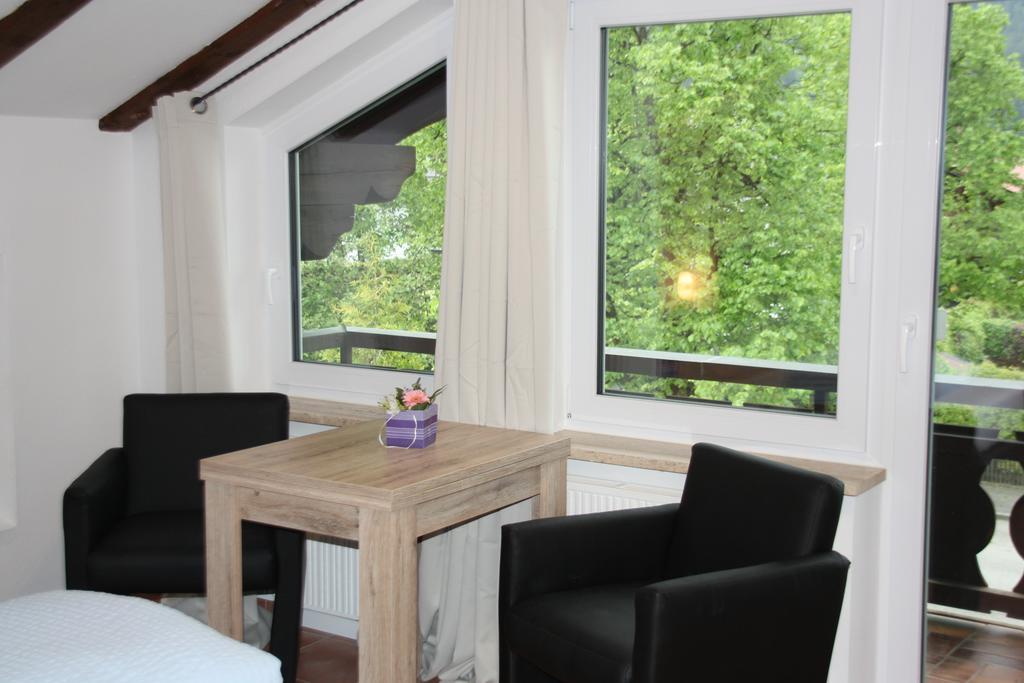 Maisonette Apartment Dhh Zugspitzblick Mit Eigenem Garten Garmisch-Partenkirchen Kamer foto